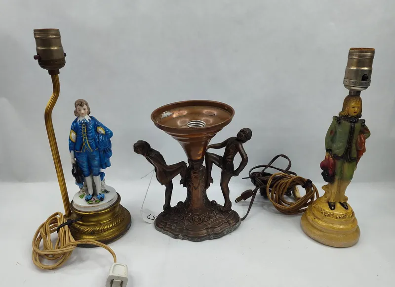 Set 3 Figural Porc. & Metal Lamps from auction in Dundee, Ohio — image 18