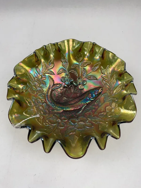Millersburg Trout & Fly Carnival Bowl from auction in Dundee, Ohio — image 12