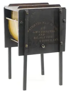 Salesman sample hand-crank washer