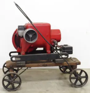 International 1.5-2.5 hp hit & miss engine