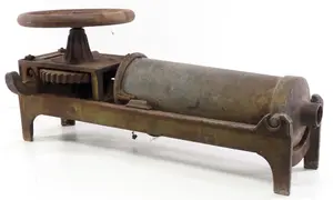 Commercial size sausage stuffer