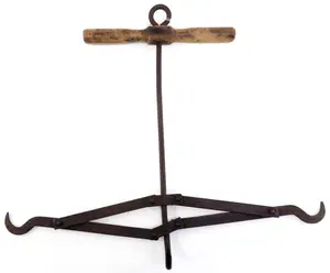 Unusual T-handle tool with hooks