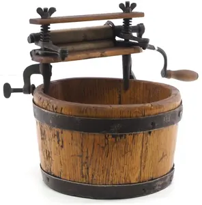 Model wash tub with Horseshoe wringer