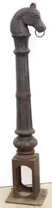Cast iron horse-head horse tie