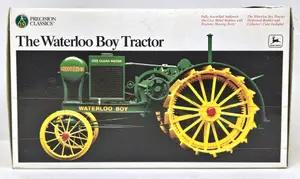 John Deere Waterloo Boy HD Tractor