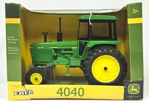 John Deere WF 4040 Tractor