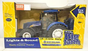 Big Farm RC New Holland T6070 RC Tractor