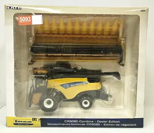 New Holland CR9080 Combine