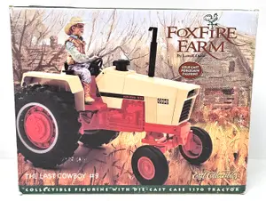 Fox Fire Farms Case Agri King 1170 WF Tractor