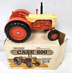 Case WF 600 Tractor