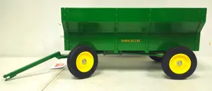 1/8 Scale John Deere Flare Box Wagon