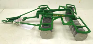 1/8 Scale John Deere Tandem Disk Harrow