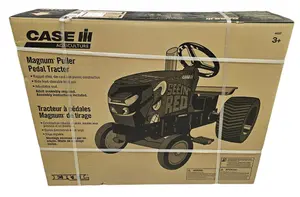 Caes IH Magnum Puller Pedal Tractor