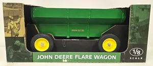 1/8 Scale John Deere Flare Box Wagon