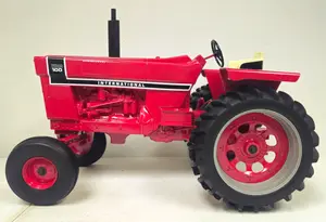 1/8 Scale International WF 100 Hydro Tractor