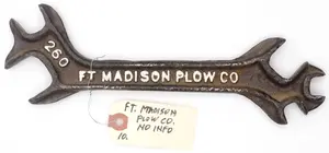 10''L "260 Ft Madison Plow Co"