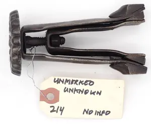 4.25''L Unknown, unmarked buggy wrench