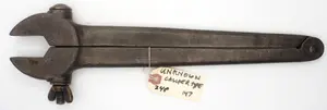 15.25''L Caliper-type nut wrench