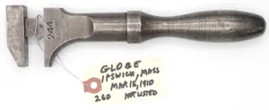 8''L Globe Wrench Co Ipswich Mass