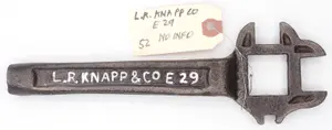 9.5''L "L R Knapp & Co E29"