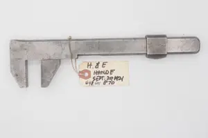 10.25''L Pat'd Sept-20-1921 M'F'D By HandE Wrench Co. New Bedford Mass"