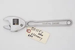 9.75''L "Patent Ang. Bessey"