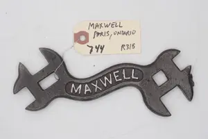 7.5''L "Maxwell"