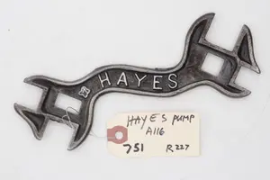 7.5''L Hayes Pump & Planter