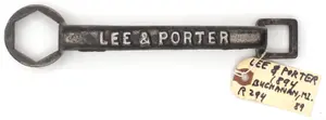 9.25''L "Lee and Porter"