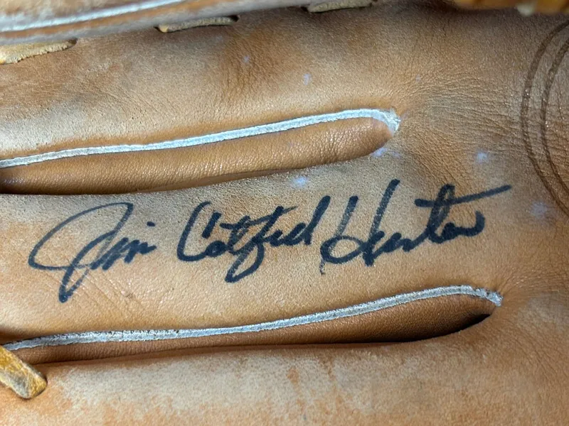 Jim Catfish Hunter Wilson Signed Baseball Glove from auction in Jackson, Michigan — image 9
