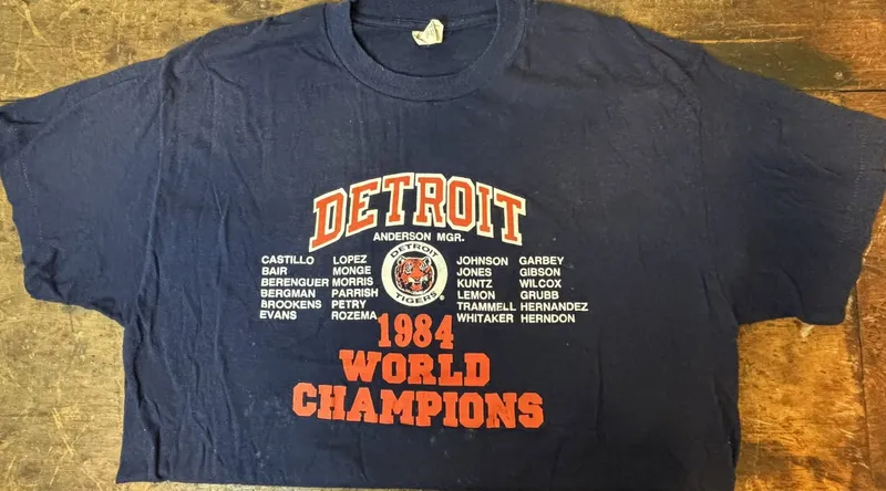 1984 Detroit Tigers World Champions XL T-Shirt from auction in Jackson, Michigan — image 14