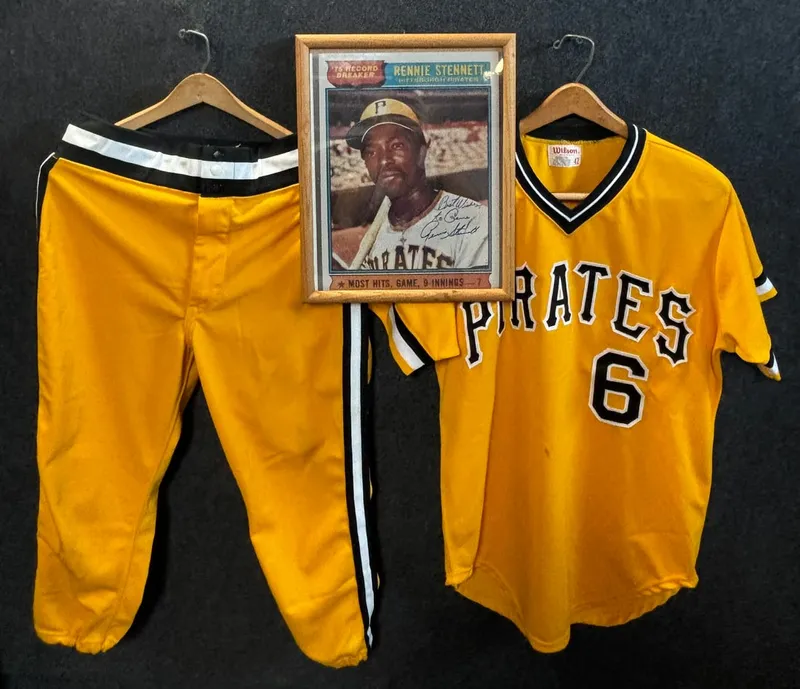 Rennie Stennett Wilson Game Used Pirates Uniform from auction in Jackson, Michigan — image 24