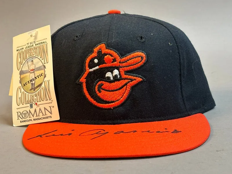 Luis Aparicio Baltimore Orioles Signed 7 1/8 Hat from auction in Jackson, Michigan — image 31