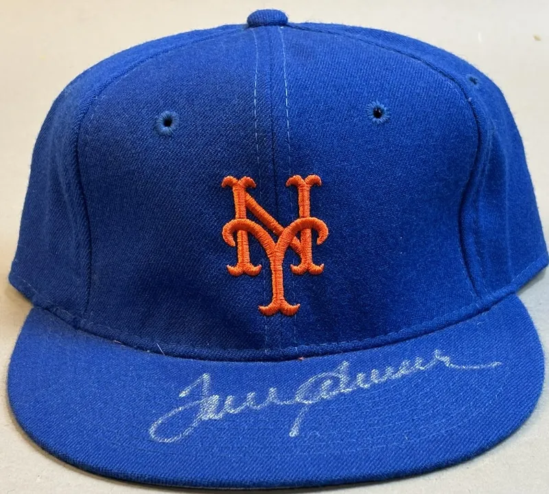 Tom Seaver Signed New York Mets Baseball Hat NWT from auction in Jackson, Michigan — image 36