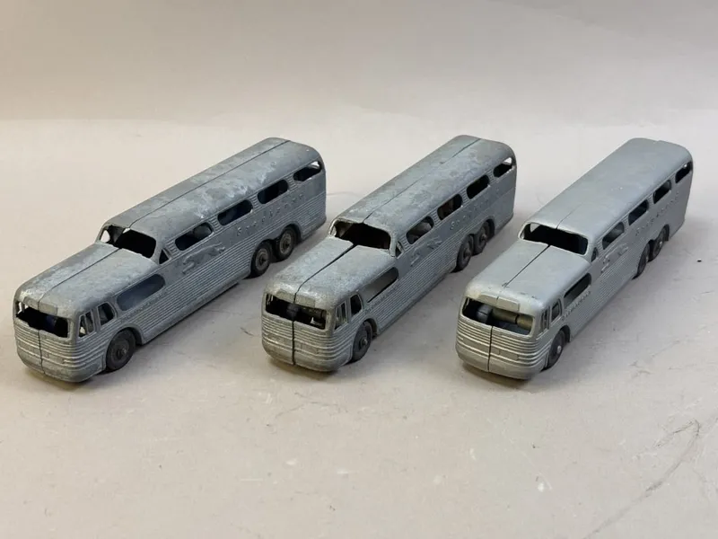 Lot 3 Greyhound Line Scenicruiser Metal Bus Buses from auction in Jackson, Michigan — image 26