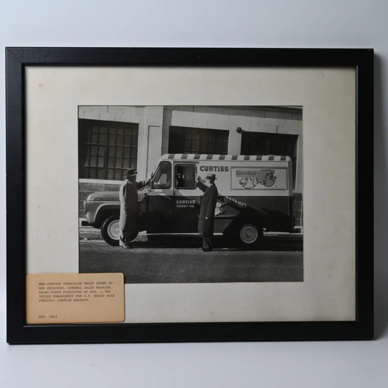 Curtiss Candy Advertising Photo w Butterfinger on Truck from auction in Winnetka, Illinois — image 26