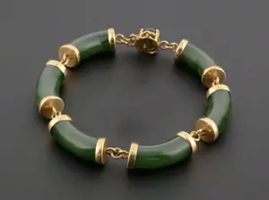 Vintage 14k Gold Green Jade Bracelet