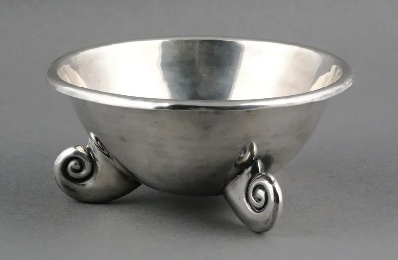 WILLIAM SPRATLING Nautilus Footed Bowl from auction in Clearwater, Florida — image 5