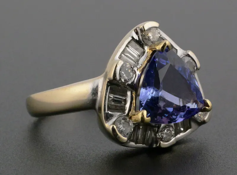 18k Gold 3 ct TANZANITE Diamond Ring from auction in Clearwater, Florida — image 13
