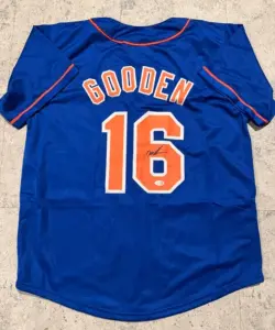 Sports & Entertainment Memorabilia Auction — image 1