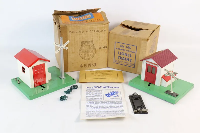Vintage Lionel Postwar Gateman Lot from auction in Williamstown, New Jersey — image 38