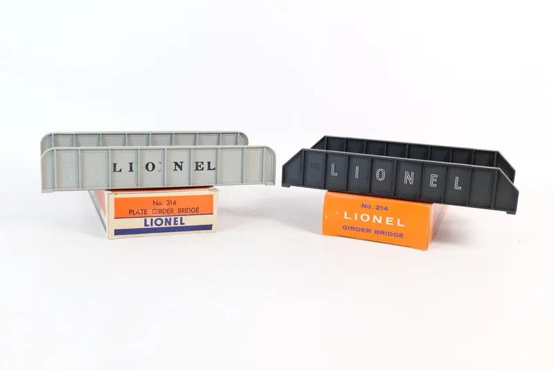 Lionel Postwar Bridge Lot from auction in Williamstown, New Jersey — image 40