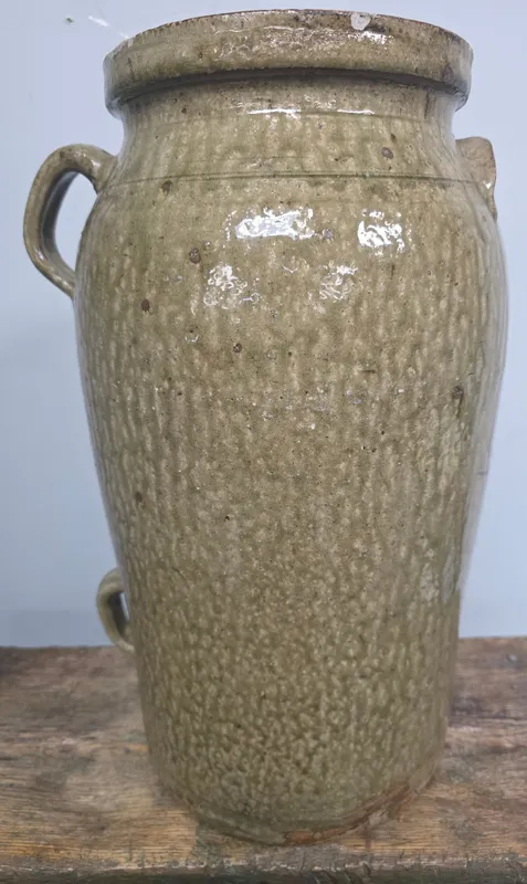 Randolph Co. Alabama Boggs 4 Gallon Churn from auction in Bogart, Georgia — image 46