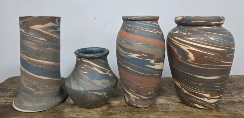 Niloak Swirl Pottery Vase Lot of 4 from auction in Bogart, Georgia — image 7