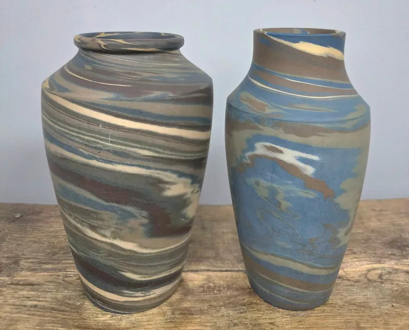 Niloak Swirl Pottery Vase Lot of 2 from auction in Bogart, Georgia — image 9