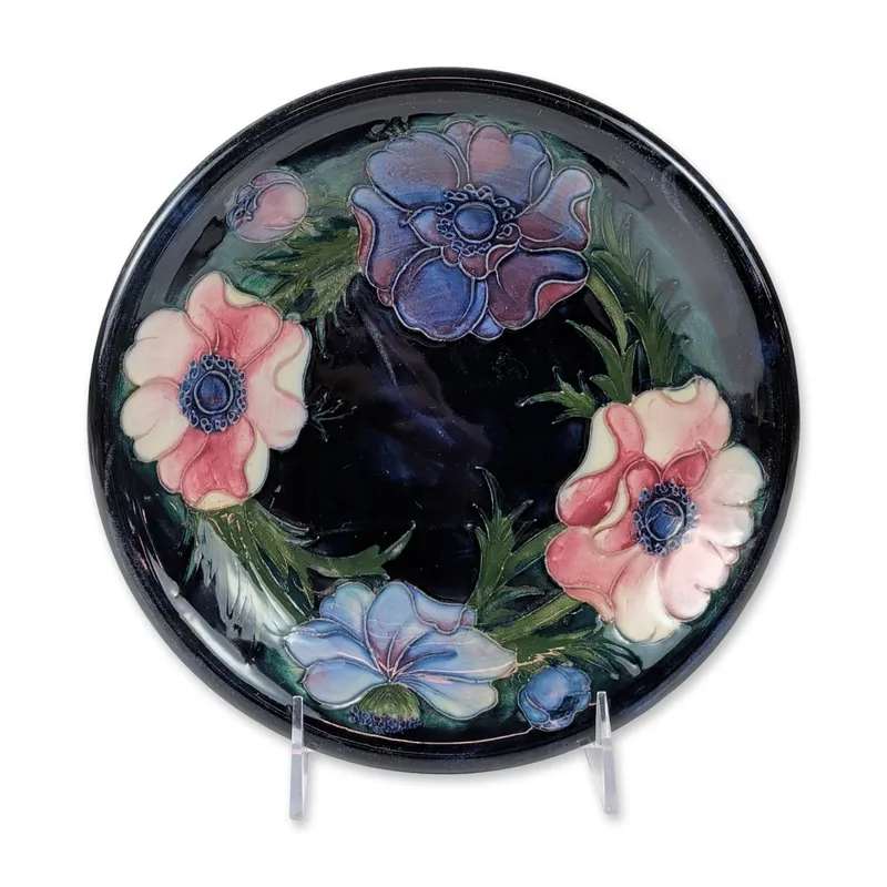 Walter Moorcroft Anemone Pattern Ceramic Plate from auction in Hollywood, Florida — image 30