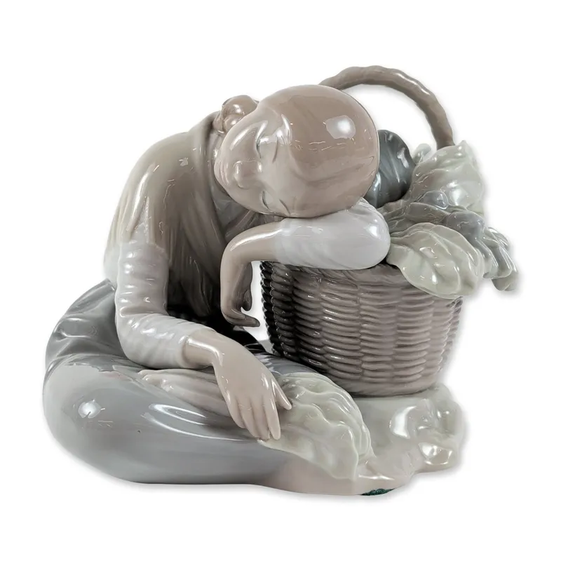 Lladro Spanish Glazed Porcelain Cabbage Seller Figurine from auction in Hollywood, Florida — image 4
