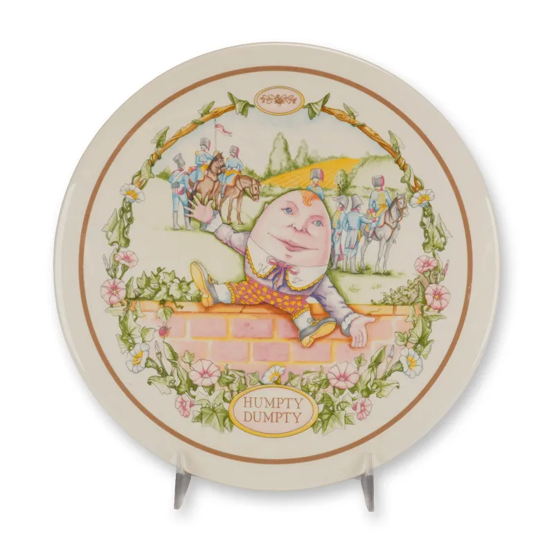 Wedgwood 1987 Nursery Rhymes Humpty Dumpty Porcelain Wall Plaque from auction in Hollywood, Florida — image 10