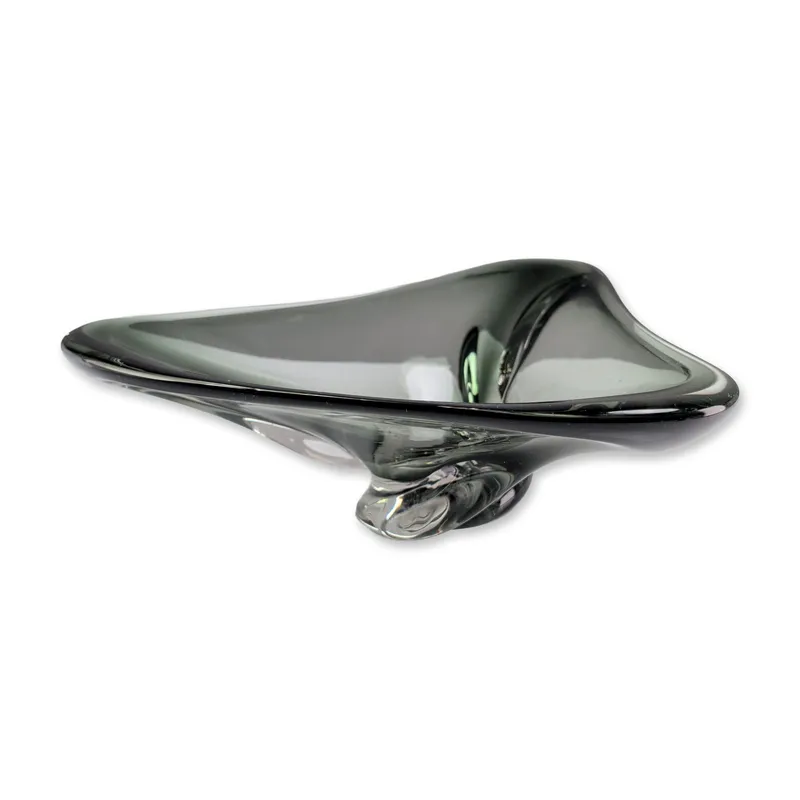 Mid-Century Modern Smoky Gray Art Glass Bowl from auction in Hollywood, Florida — image 30