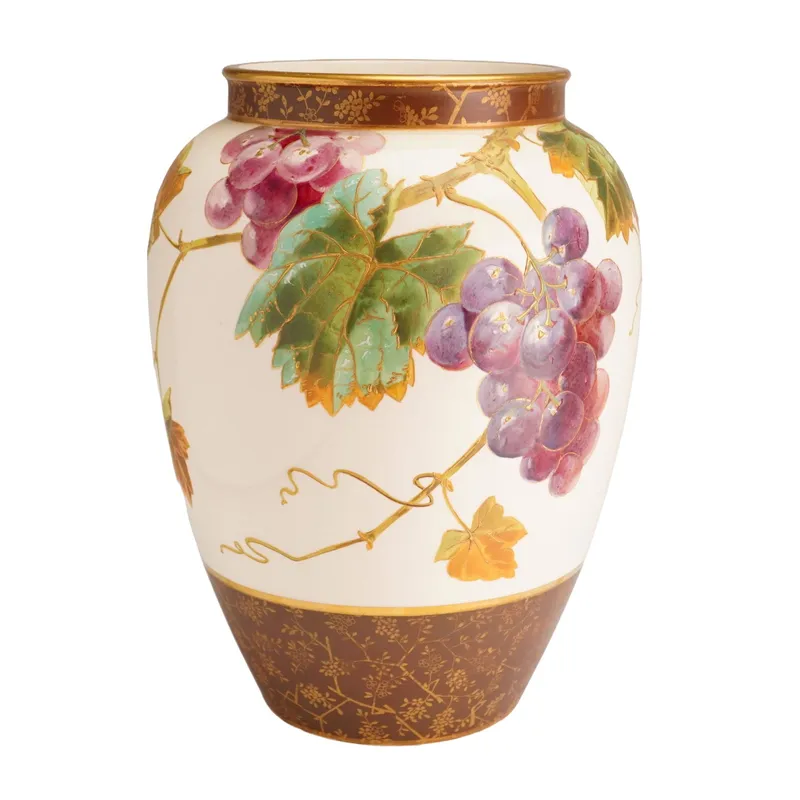 Wedgwood Ivory Porcelain Vase from auction in Hollywood, Florida — image 34